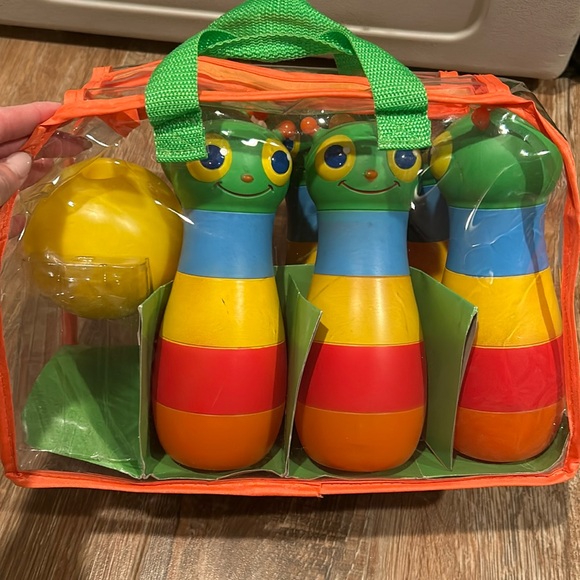 Melissa and Doug Bowling Toy - Picture 1 of 2